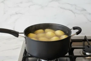 Best Mashed Potatoes Recipe (Creamy)